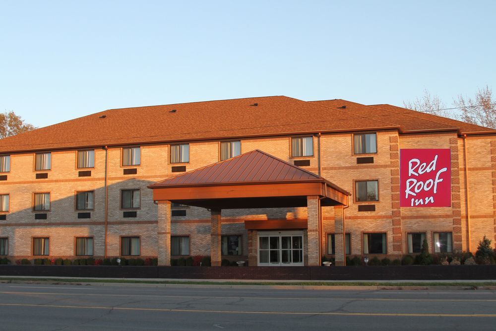 Red Roof Inn & Suites Detroit - Melvindale/Dearborn Exterior foto